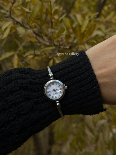 بنگل ساعتی رنگ سفید